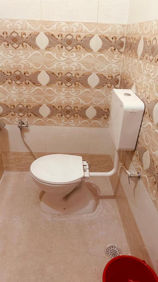 Tandon Lodge On The Ganga Ghat Homestay Varanasi Luaran gambar