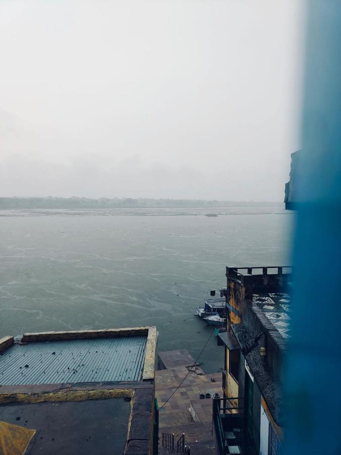 Tandon Lodge On The Ganga Ghat Homestay Varanasi Luaran gambar
