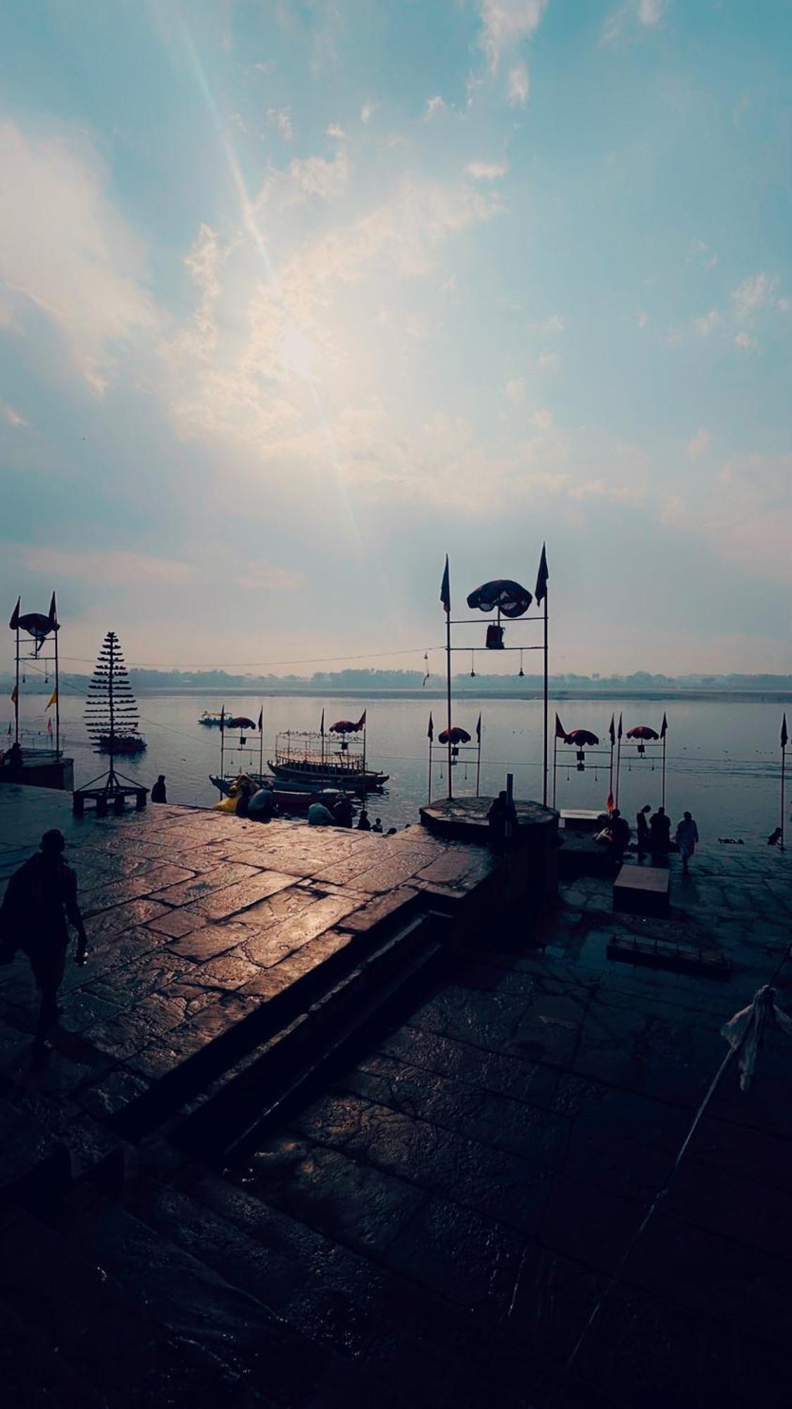 Tandon Lodge On The Ganga Ghat Homestay Varanasi Luaran gambar
